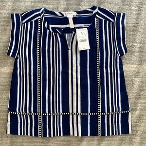 Super cute girls crewcuts top. NWT